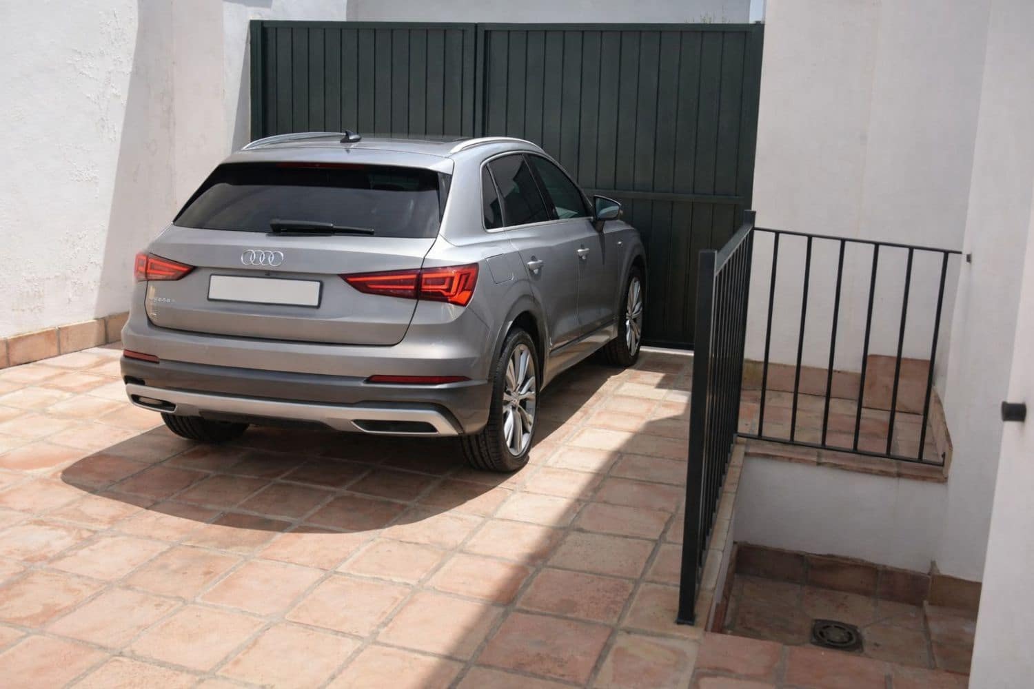 3 bedroom Townhouse for sale in Vejer de la Frontera with garage - € 310,000 (Ref: 9502739)