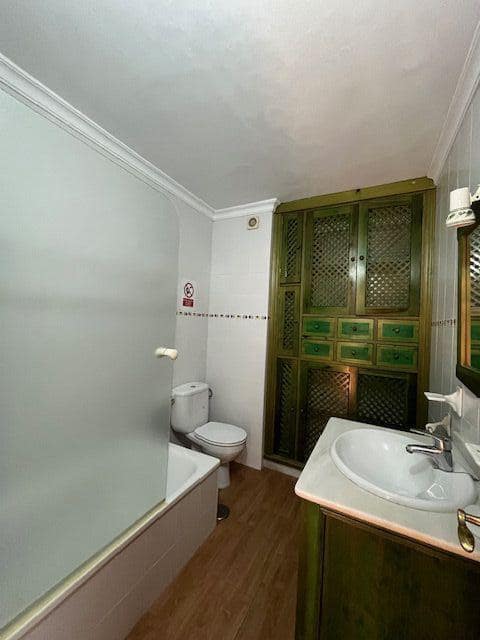 3 bedroom Flat for sale in Vejer de la Frontera - € 159,000 (Ref: 9504208)