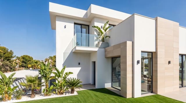 3 soverom Villa til salgs i Dénia med svømmebasseng garasje - € 780 000 (Ref: 10000933)