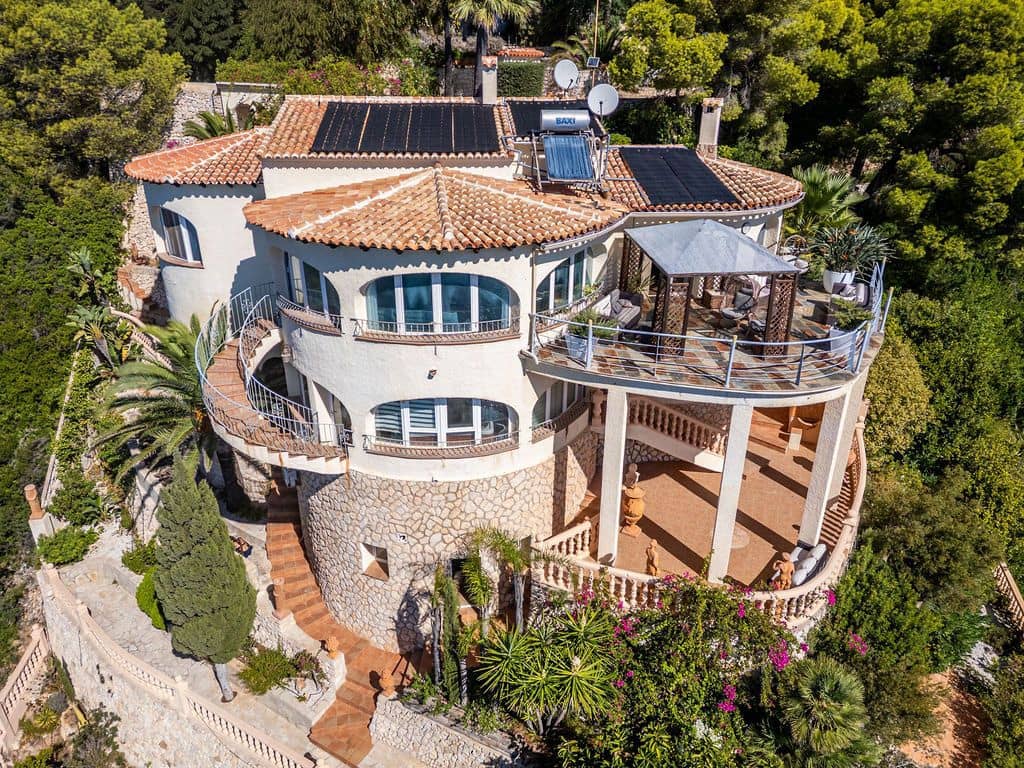 4 bedroom Villa for sale in Javea / Xabia with pool garage - € 4,200,000 (Ref: 10044092)