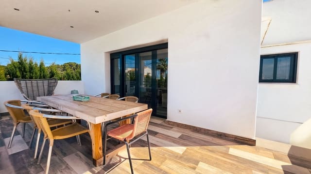Villa til salgs i Arenal, Javea / Xàbia - € 1 250 000 (Ref: 10100797)