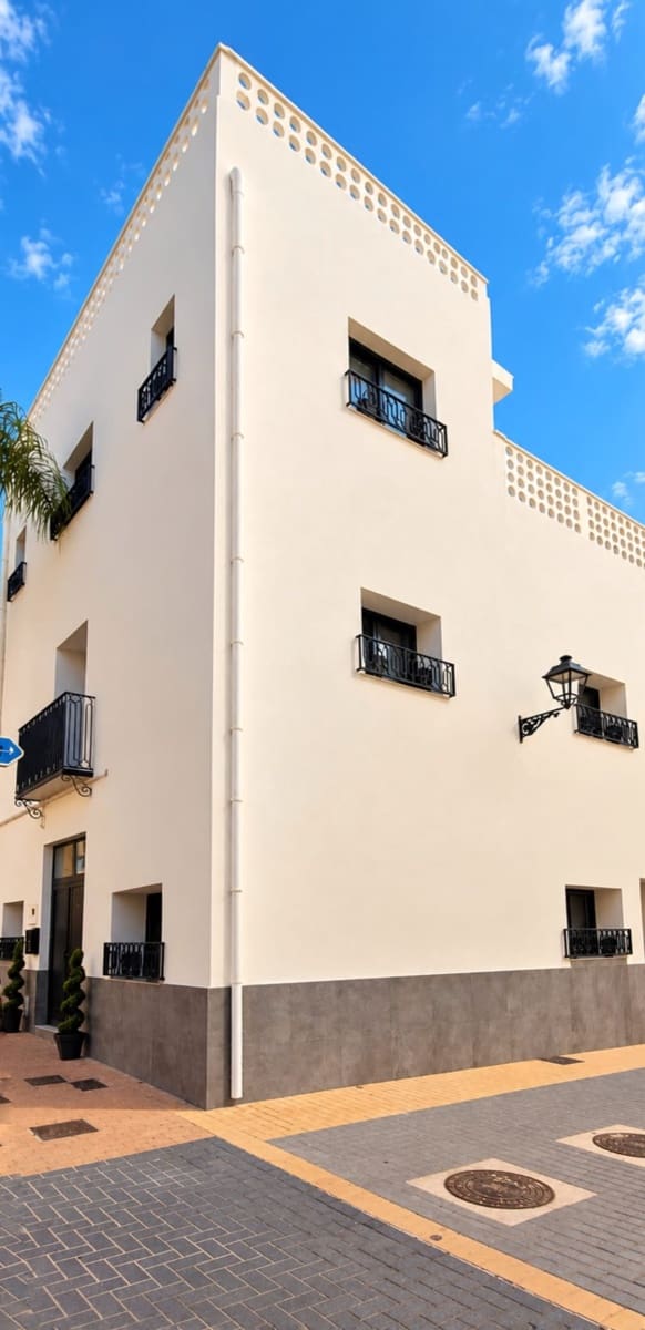 3 bedroom Townhouse for sale in Denia - € 795,000 (Ref: 10167442)