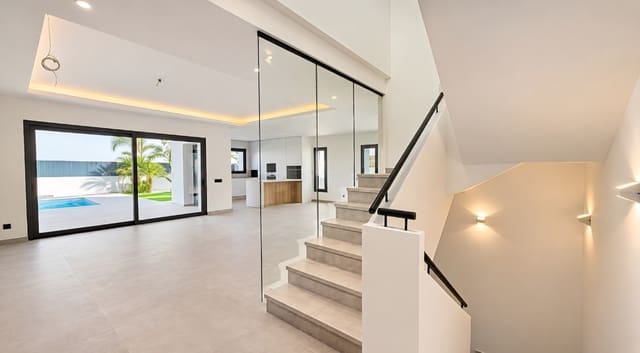 4 sypialnia Willa na sprzedaż w La Xara, Dénia z basenem - 1 200 000 € (Ref: 10183867)