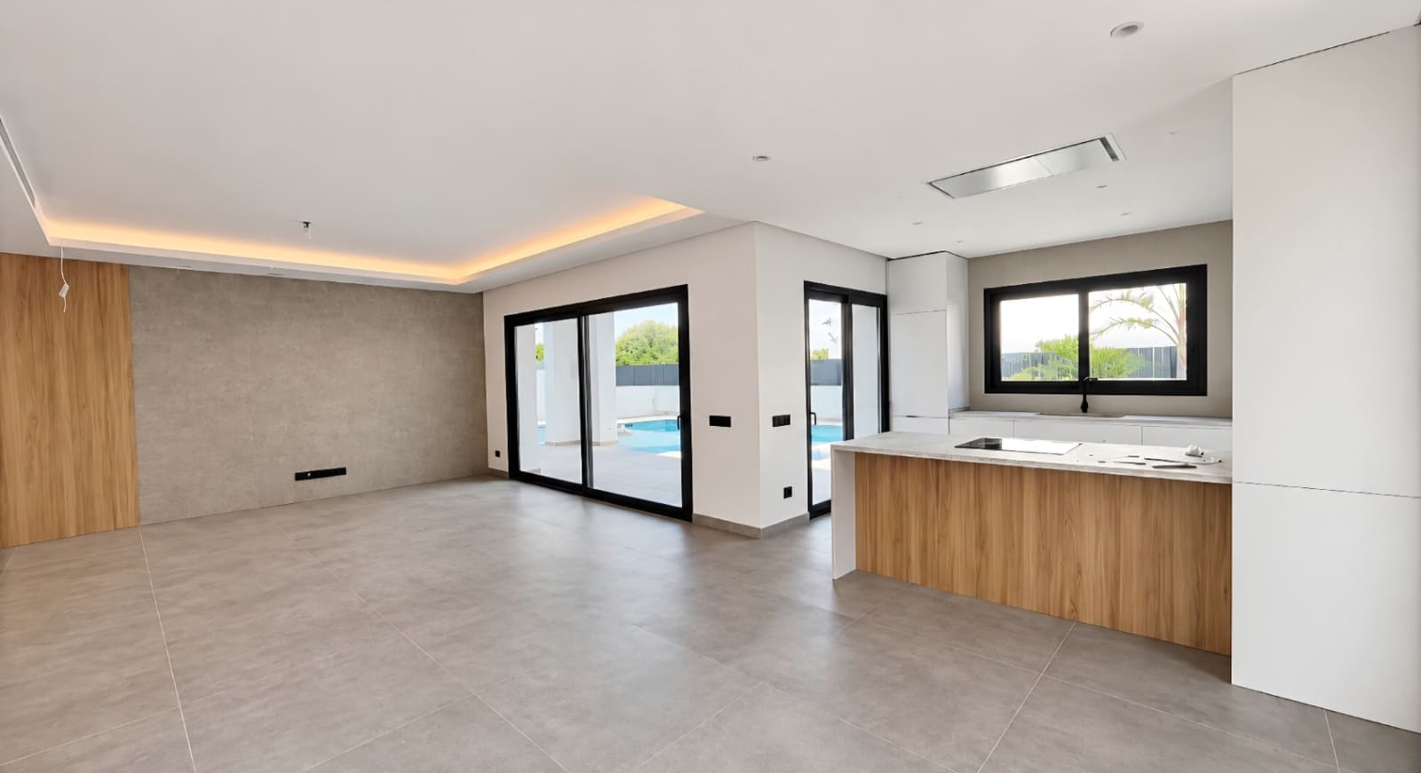 4 sypialnia Willa na sprzedaż w La Xara z basenem - 1 200 000 € (Ref: 10183867)