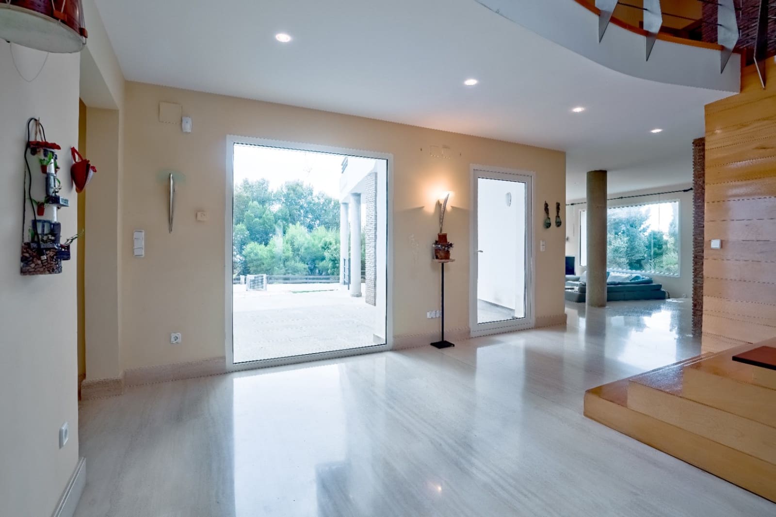 6 bedroom Villa for sale in Denia with pool garage - € 1,050,000 (Ref: 6137158)