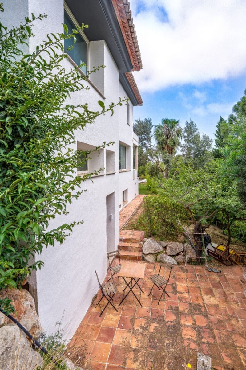 6 bedroom Villa for sale in Denia with pool garage - € 1,050,000 (Ref: 6137158)