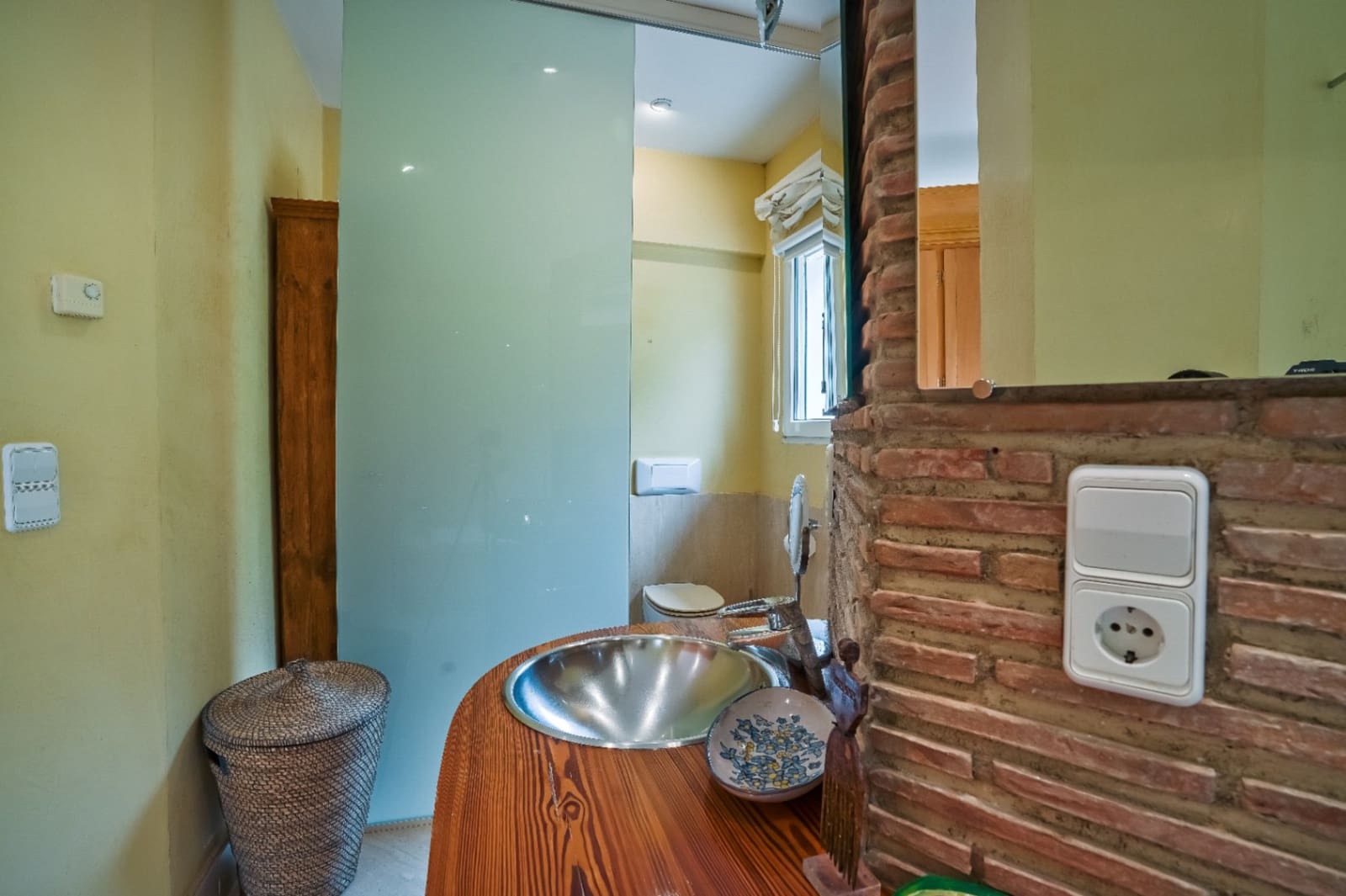 6 bedroom Villa for sale in Denia with pool garage - € 1,050,000 (Ref: 6137158)