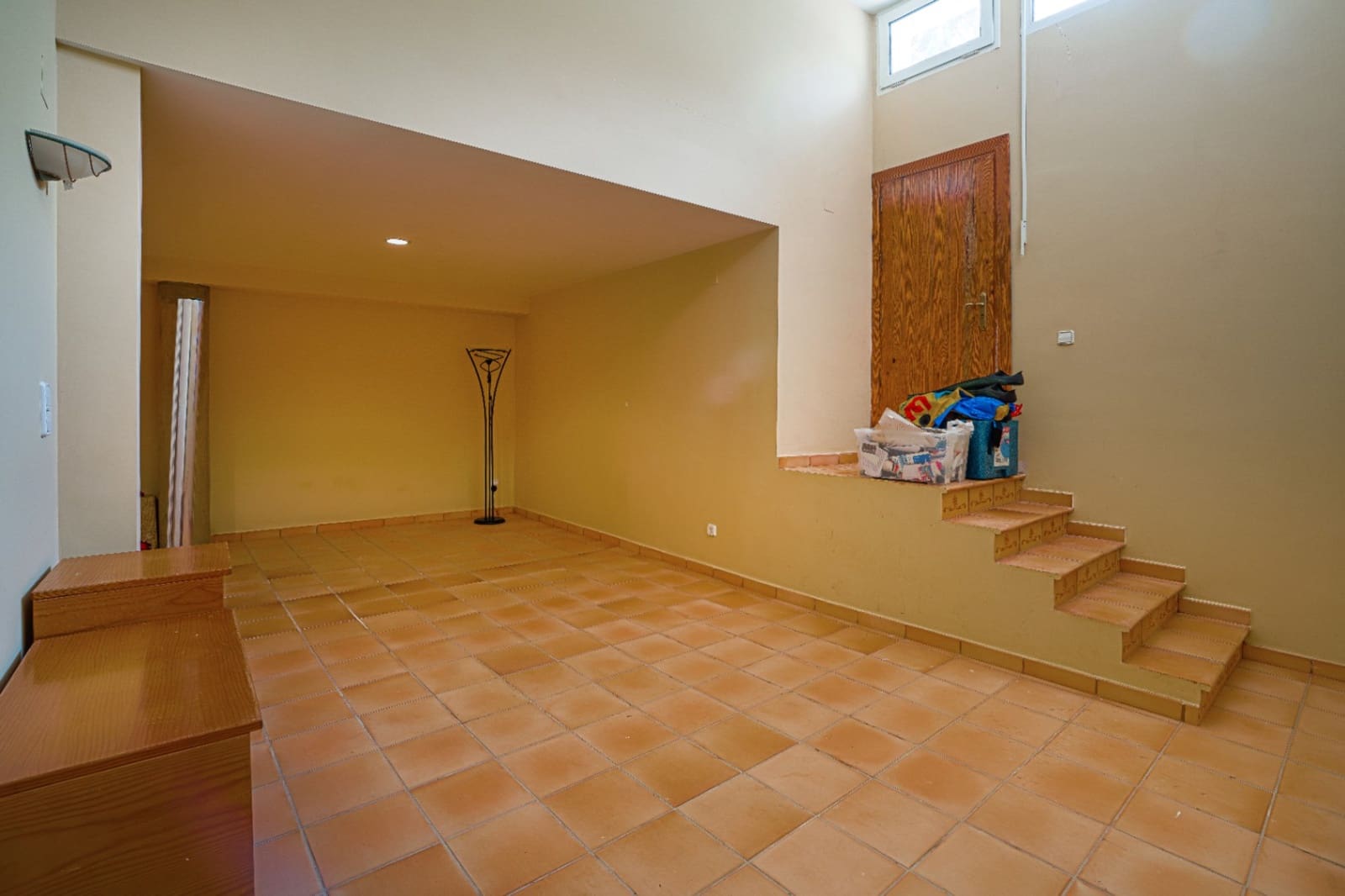 6 bedroom Villa for sale in Denia with pool garage - € 1,050,000 (Ref: 6137158)