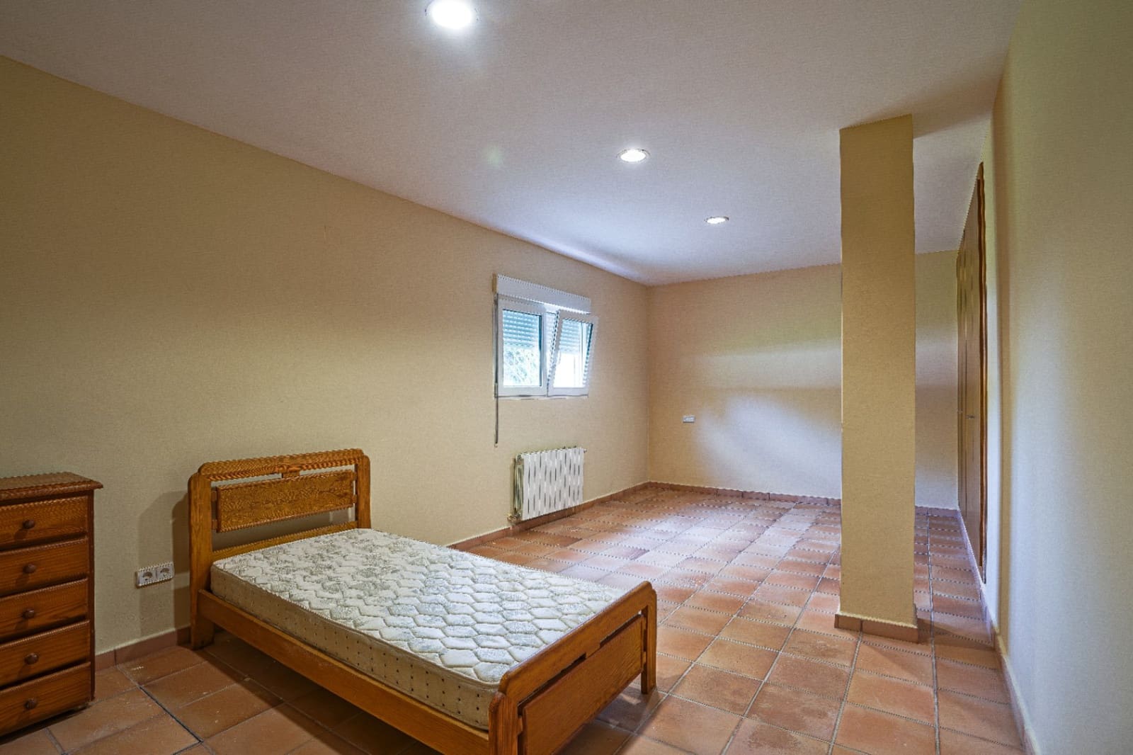 6 bedroom Villa for sale in Denia with pool garage - € 1,050,000 (Ref: 6137158)