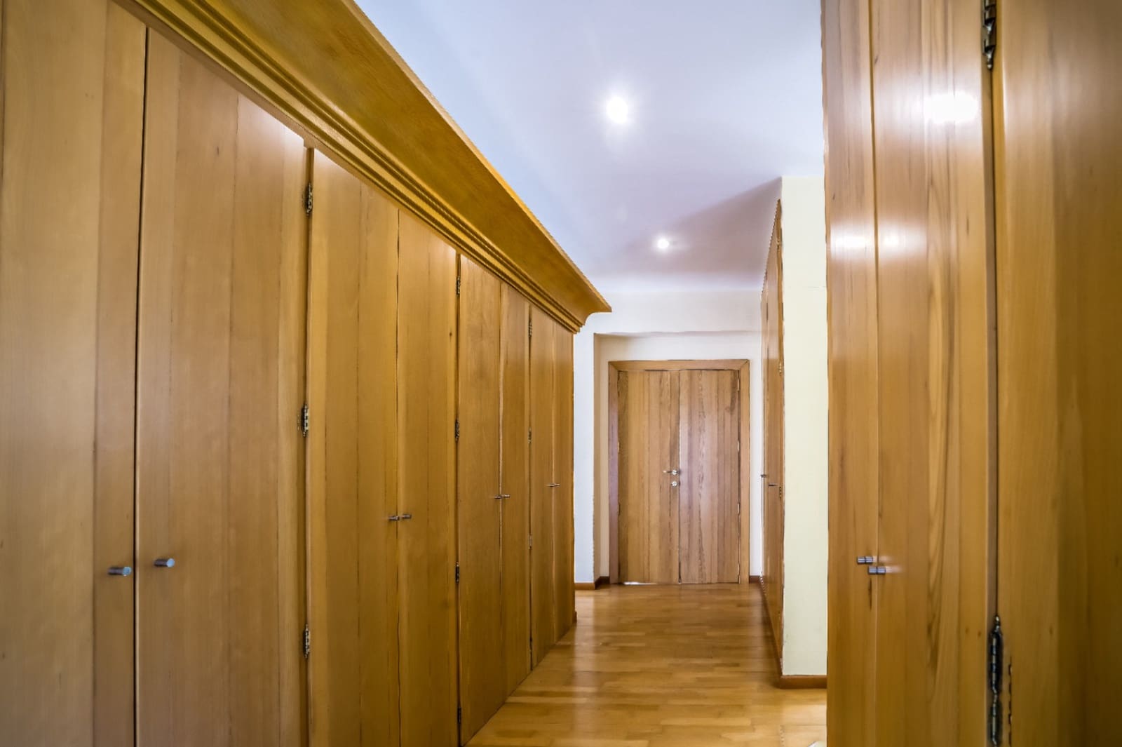 6 sypialnia Willa na sprzedaż w Denia z basenem garażem - 1 050 000 € (Ref: 6137158)