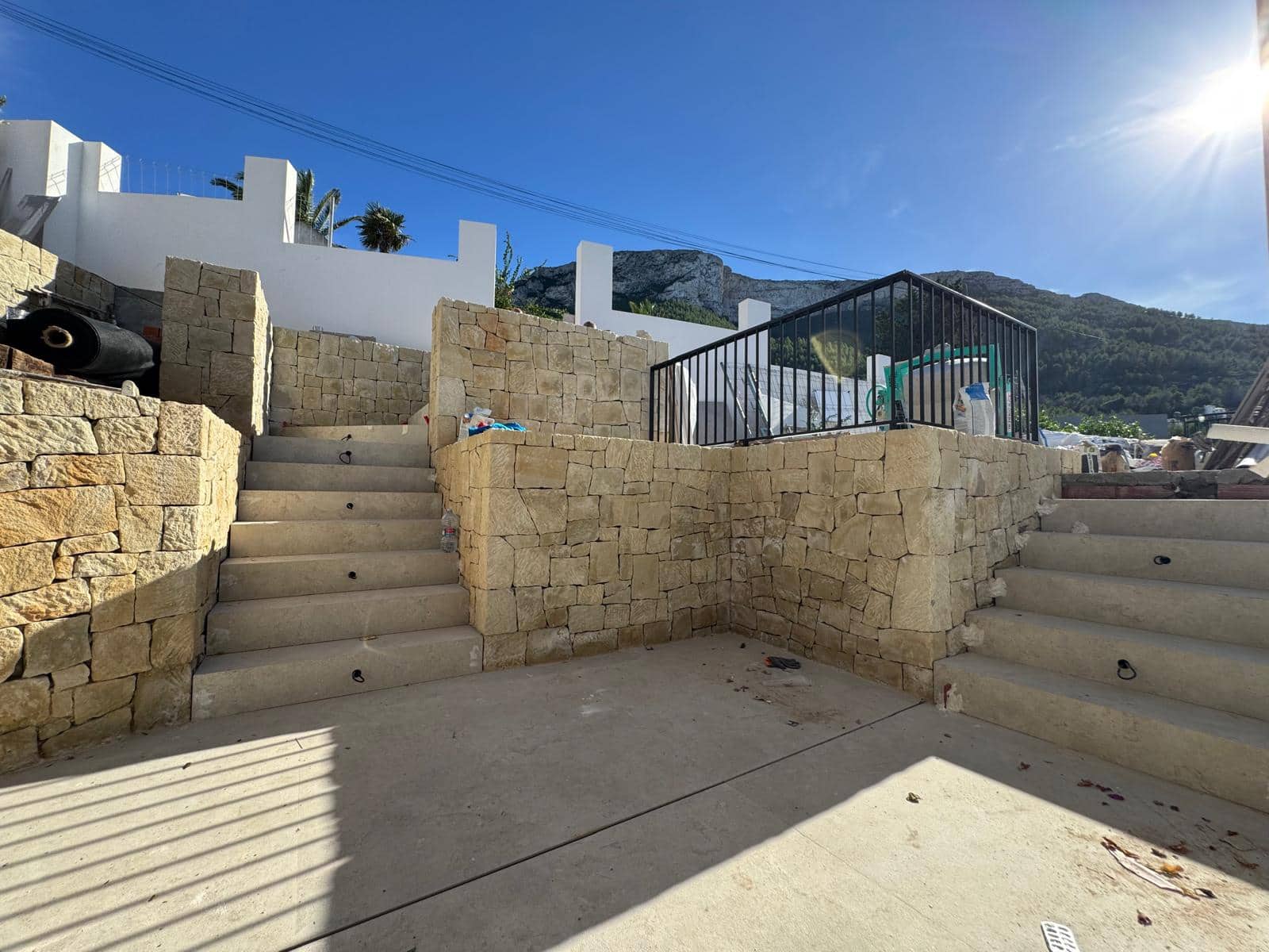 4 slaapkamer Villa te koop in Denia met zwembad garage - € 1.550.000 (Ref: 6281420)