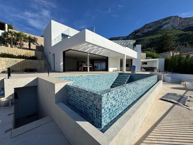 4 sypialnia Willa na sprzedaż w La Pedrera - Vessanes, Dénia z basenem garażem - 1 550 000 € (Ref: 6281420)