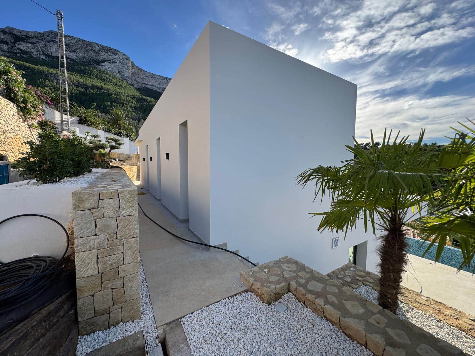 4 slaapkamer Villa te koop in Denia met zwembad garage - € 1.550.000 (Ref: 6281420)