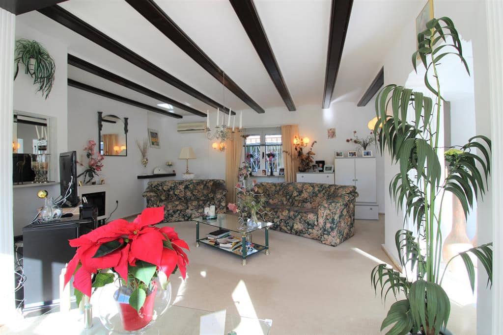 4 soveværelse Villa til salg i Els Poblets med swimmingpool garage - € 595.000 (Ref: 6487831)