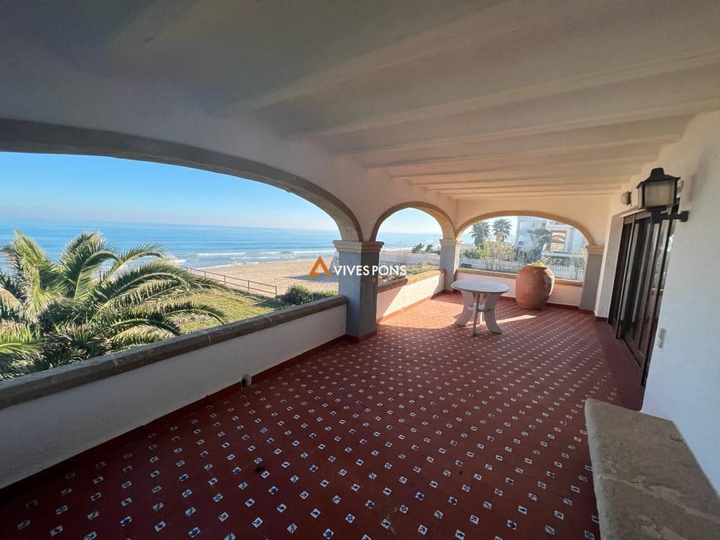 8 chambre Villa/Maison à vendre à Denia avec garage - 800 000 € (Ref: 6712833)
