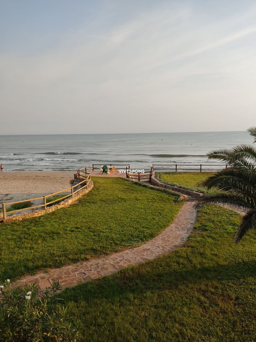 8 Zimmer Villa zu verkaufen in Denia mit Pool Garage - 800.000 € (Ref: 6712833)