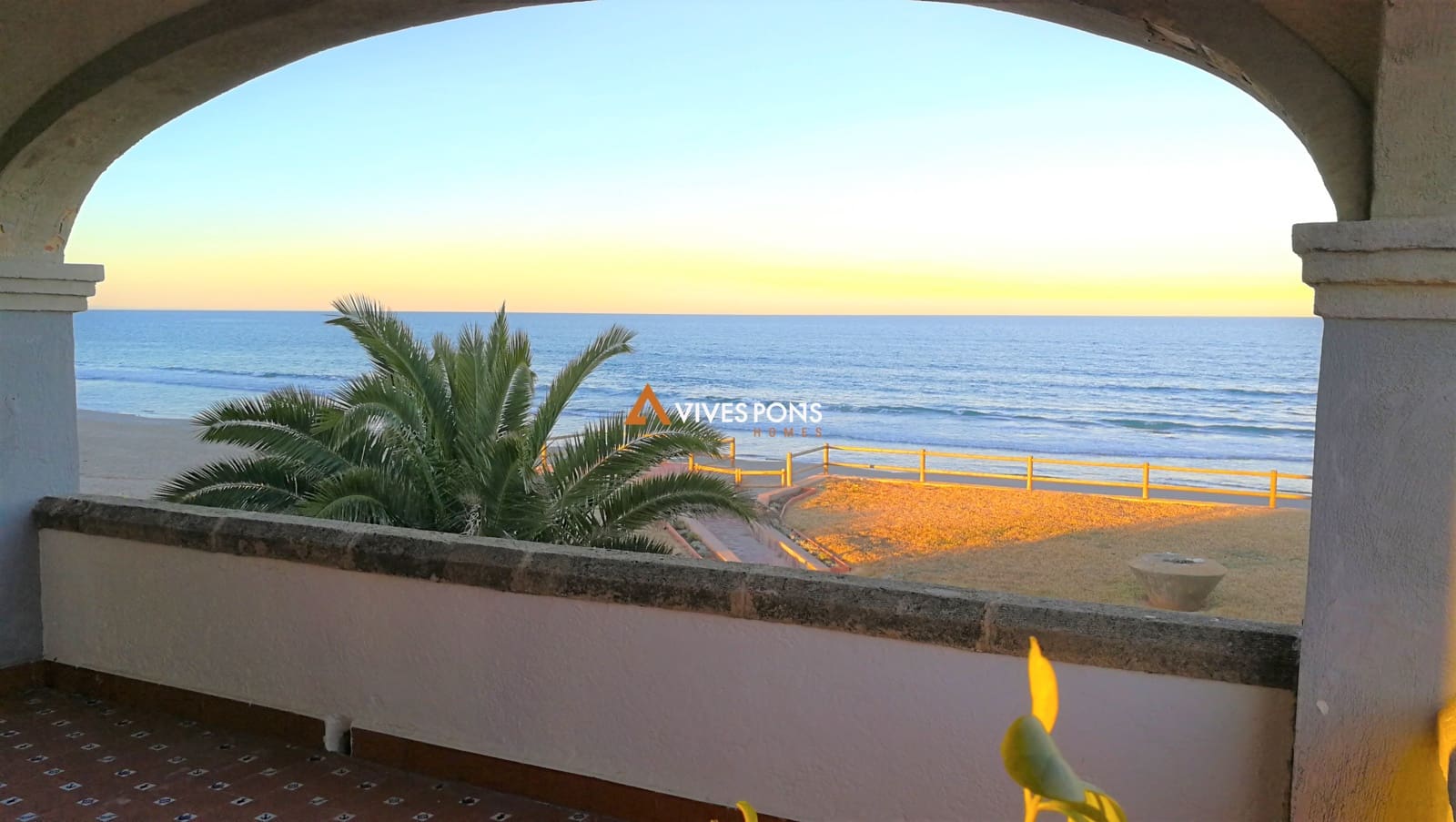 8 Zimmer Villa zu verkaufen in Denia mit Pool Garage - 800.000 € (Ref: 6712833)