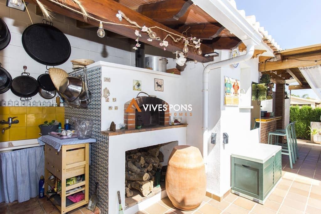 6 bedroom Villa for sale in El Vergel / Verger with pool garage - € 600,000 (Ref: 6851214)