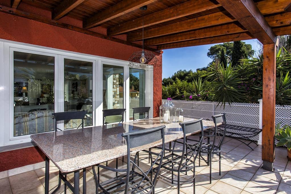 7 bedroom Villa for sale in Denia with pool garage - € 1,395,000 (Ref: 7378497)