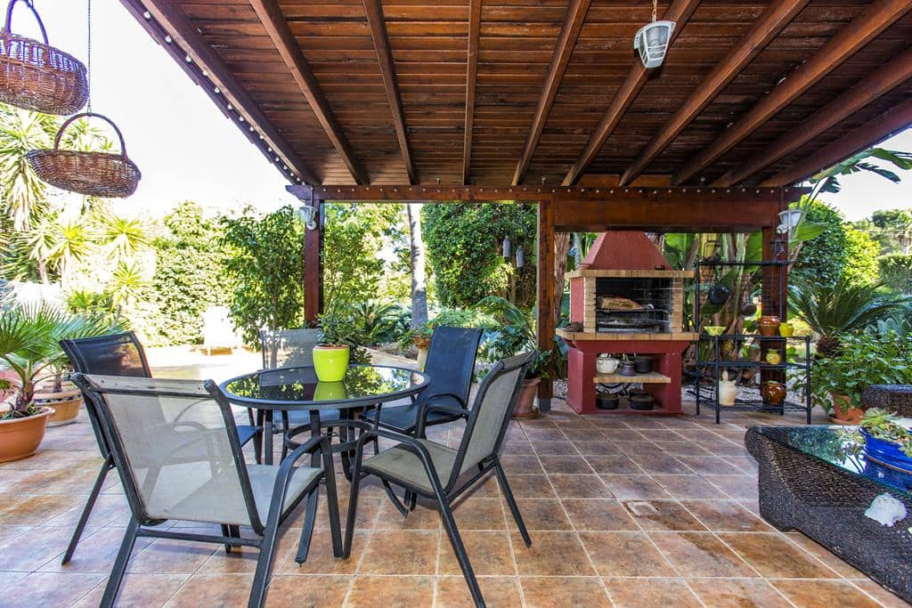 7 bedroom Villa for sale in Denia with pool garage - € 1,395,000 (Ref: 7378497)