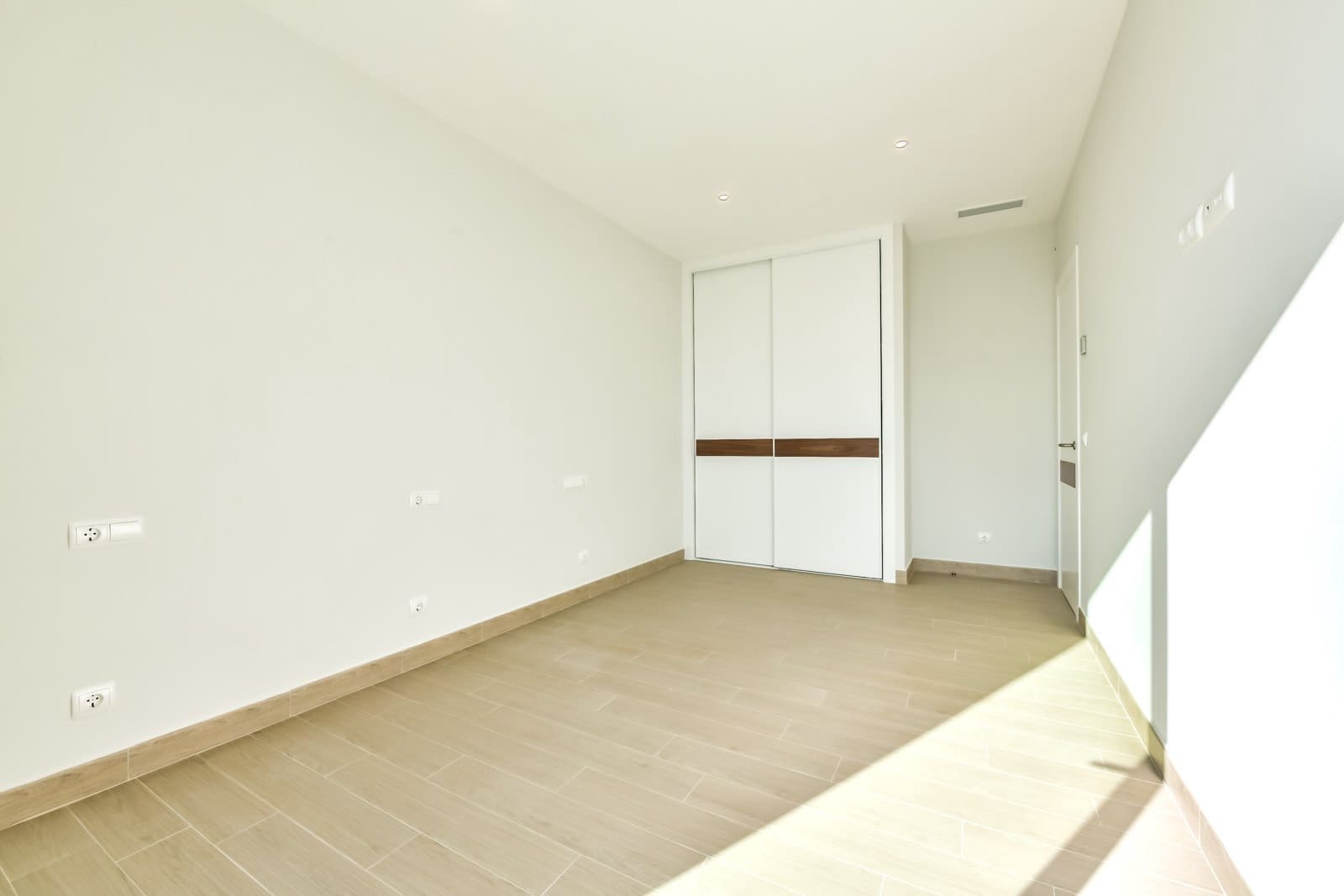 4 bedroom Villa for sale in Calpe / Calp with pool garage - € 1,700,000 (Ref: 7720937)