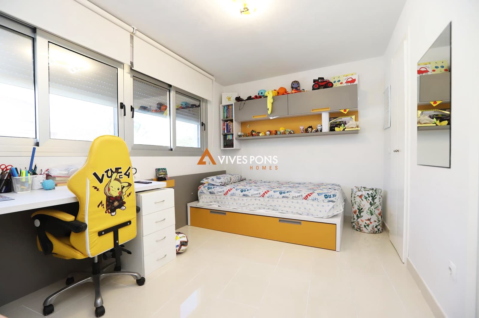 4 soveværelse Rækkehus til salg i Denia med swimmingpool garage - € 549.000 (Ref: 7918085)