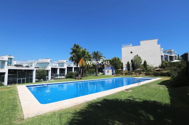 4 sypialnia Dom szeregowy na sprzedaż w Dénia z basenem garażem - 549 000 € (Ref: 7918085)