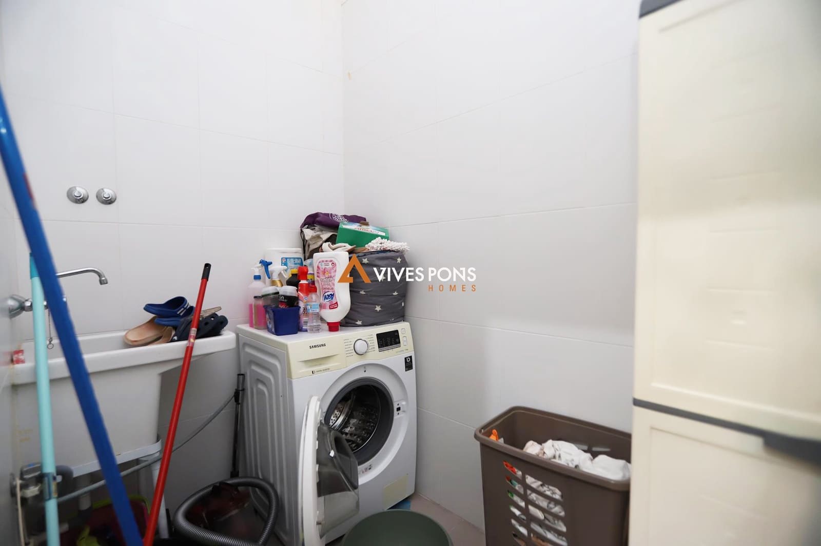 4 soveværelse Rækkehus til salg i Denia med swimmingpool garage - € 549.000 (Ref: 7918085)