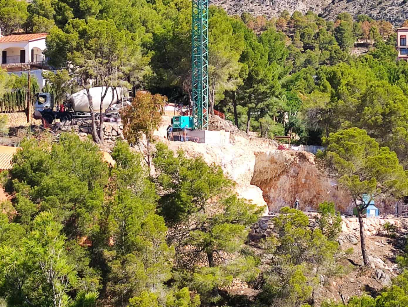 4 bedroom Villa for sale in Altea with garage - € 2,250,000 (Ref: 8002892)