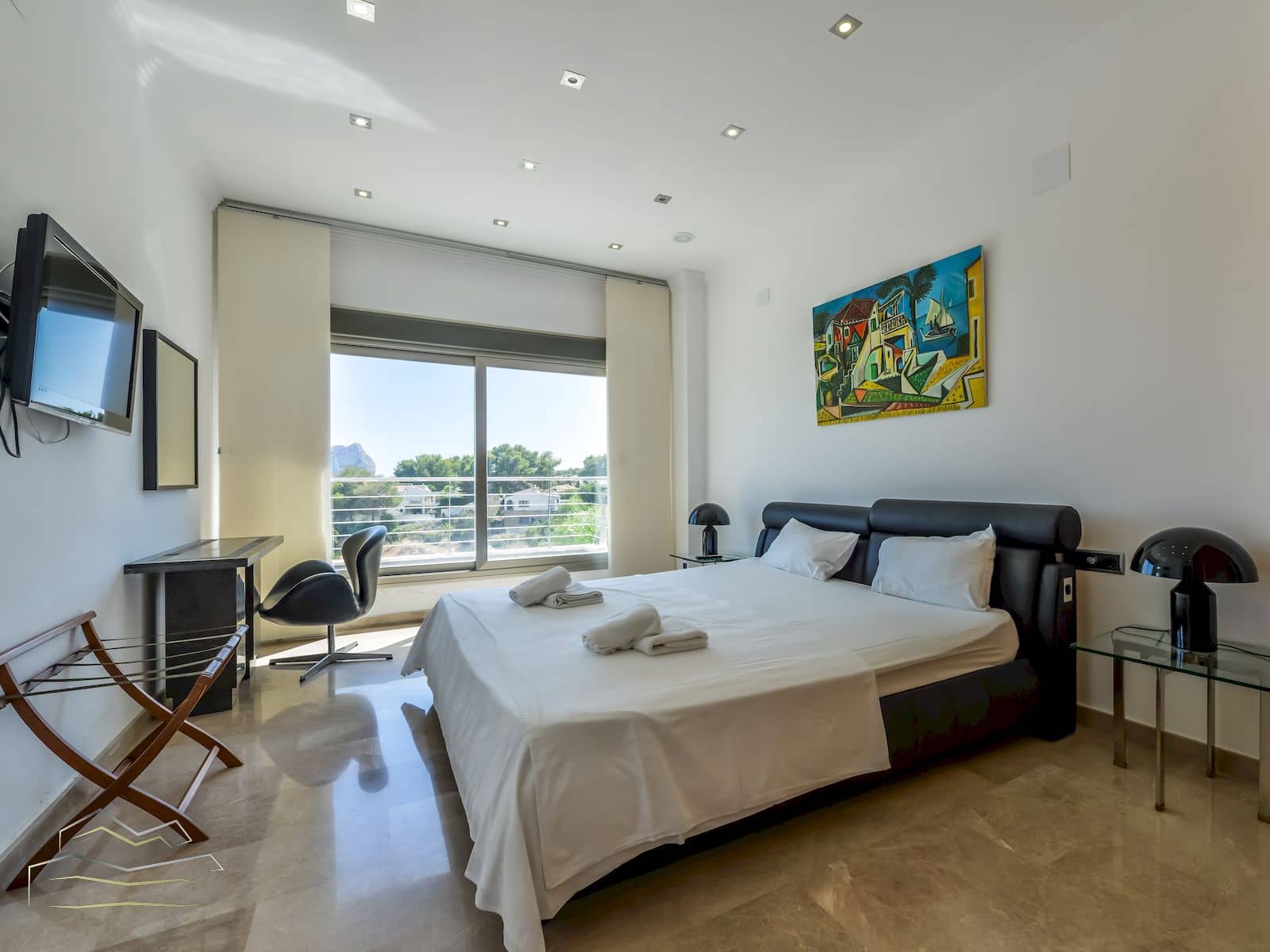 4 bedroom Villa for sale in Benissa with pool garage - € 1,900,000 (Ref: 8092790)