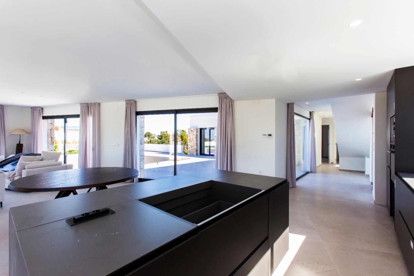 Chalet de 4 habitaciones en Dénia en venta con piscina garaje - 1.795.000 € (Ref: 8182164)