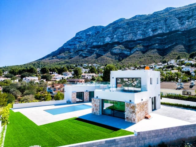 4 slaapkamer Villa te koop in El Montgó, Dénia met zwembad garage - € 1.795.000 (Ref: 8182164)