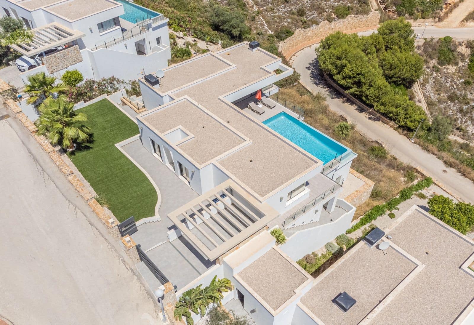 4 bedroom Villa for sale in Teulada-Moraira with pool garage - € 1,150,000 (Ref: 8214334)