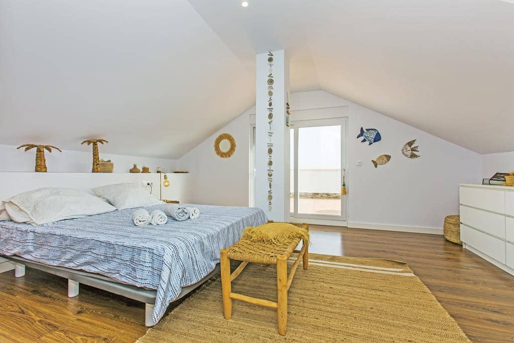 4 bedroom Villa for sale in Denia with pool garage - € 980,000 (Ref: 8447589)