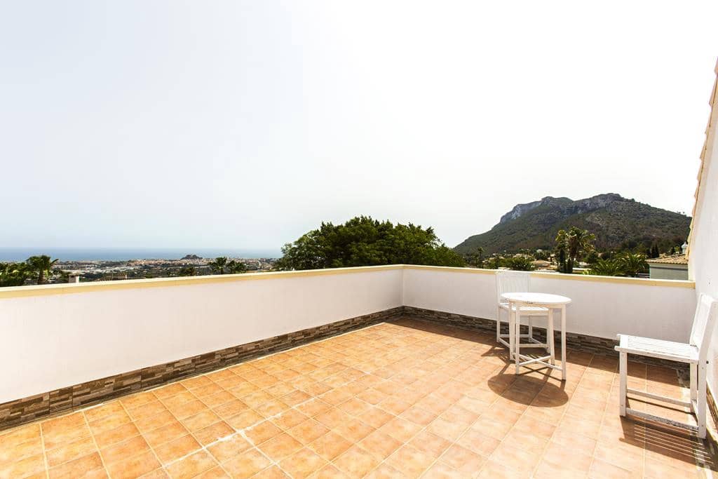 4 bedroom Villa for sale in Denia with pool garage - € 980,000 (Ref: 8447589)