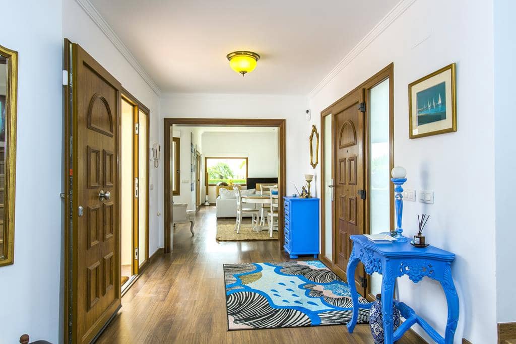 4 bedroom Villa for sale in Denia with pool garage - € 980,000 (Ref: 8447589)