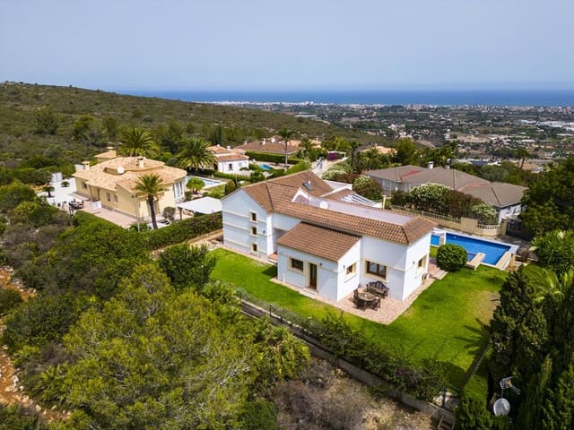 4 sovrum Villa till salu i Dénia med pool garage - 980 000 € (Ref: 8447589)