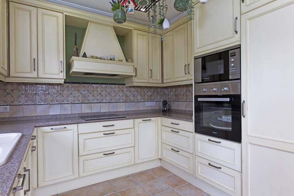 4 bedroom Villa for sale in Denia with pool garage - € 980,000 (Ref: 8447589)