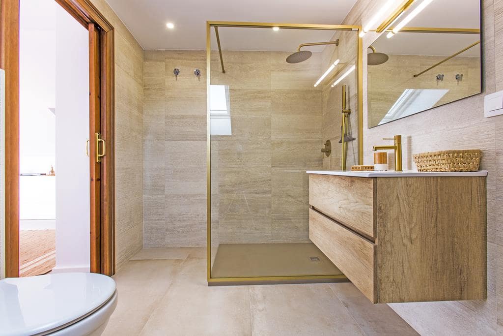 4 bedroom Villa for sale in Denia with pool garage - € 980,000 (Ref: 8447589)