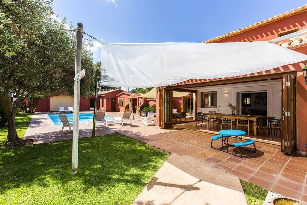 5 makuuhuone Huvila myytävänä paikassa Denia mukana uima-altaan 
autotalli - 1 045 000 € (Ref: 8525116)