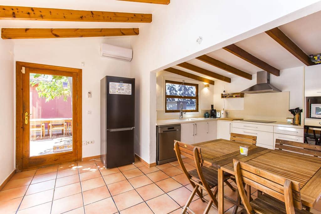 Chalet de 5 habitaciones en Dénia en venta con piscina garaje - 1.045.000 € (Ref: 8525116)