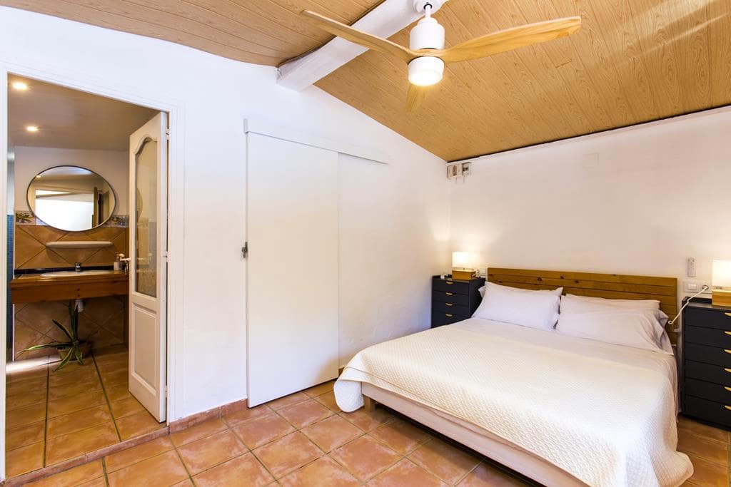 Chalet de 5 habitaciones en Dénia en venta con piscina garaje - 1.045.000 € (Ref: 8525116)