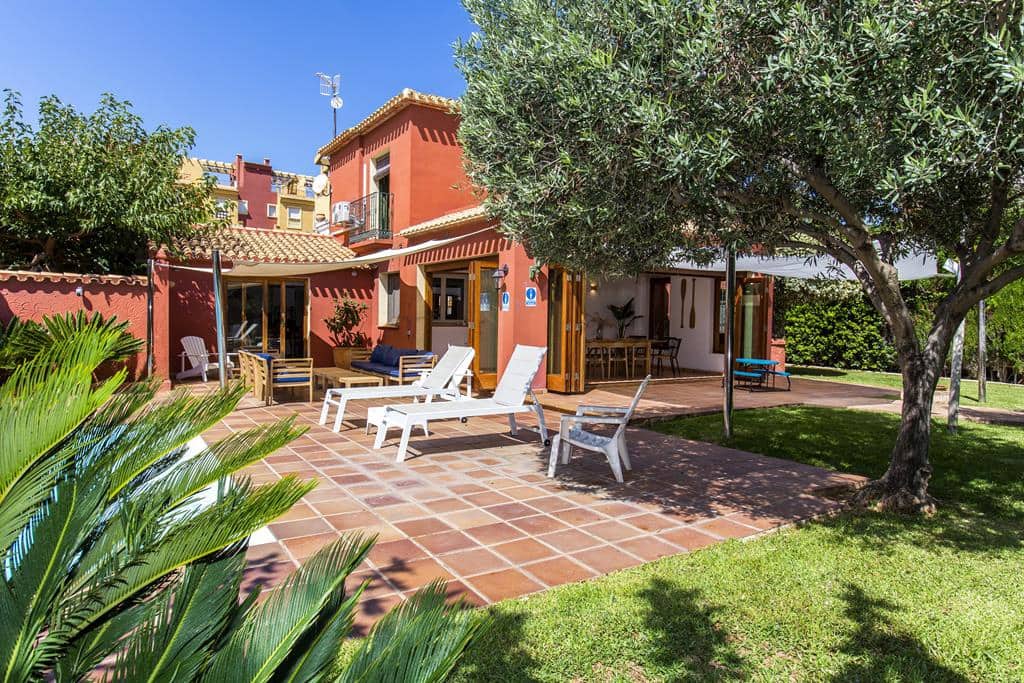 Chalet de 5 habitaciones en Dénia en venta con piscina garaje - 1.045.000 € (Ref: 8525116)