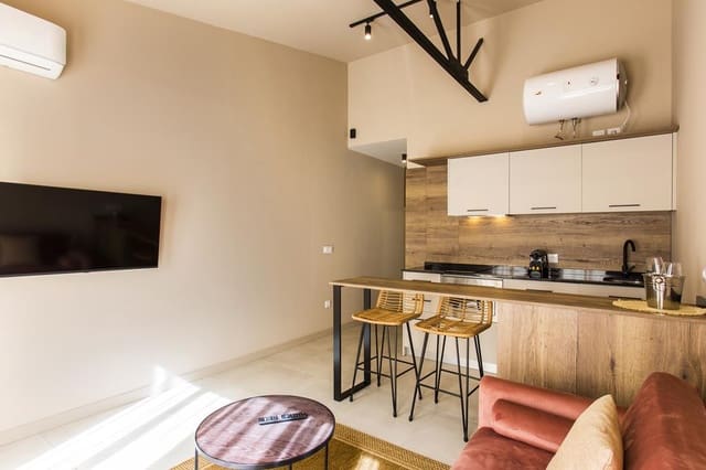 5 bedroom Apartment for sale in Dénia - € 935,000 (Ref: 8581632)