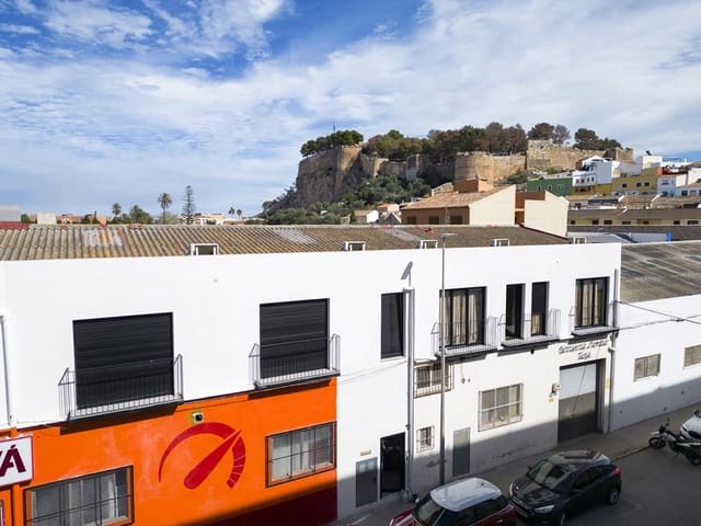 5 bedroom Apartment for sale in Dénia - € 935,000 (Ref: 8581632)