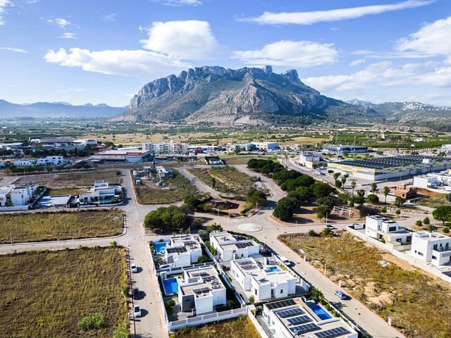 3 bedroom Villa for sale in El Vergel / Verger with garage - € 675,000 (Ref: 8598836)