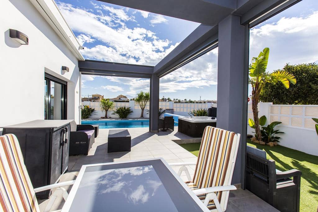 3 slaapkamer Villa te koop in El Vergel / Verger met zwembad garage - € 675.000 (Ref: 8598836)