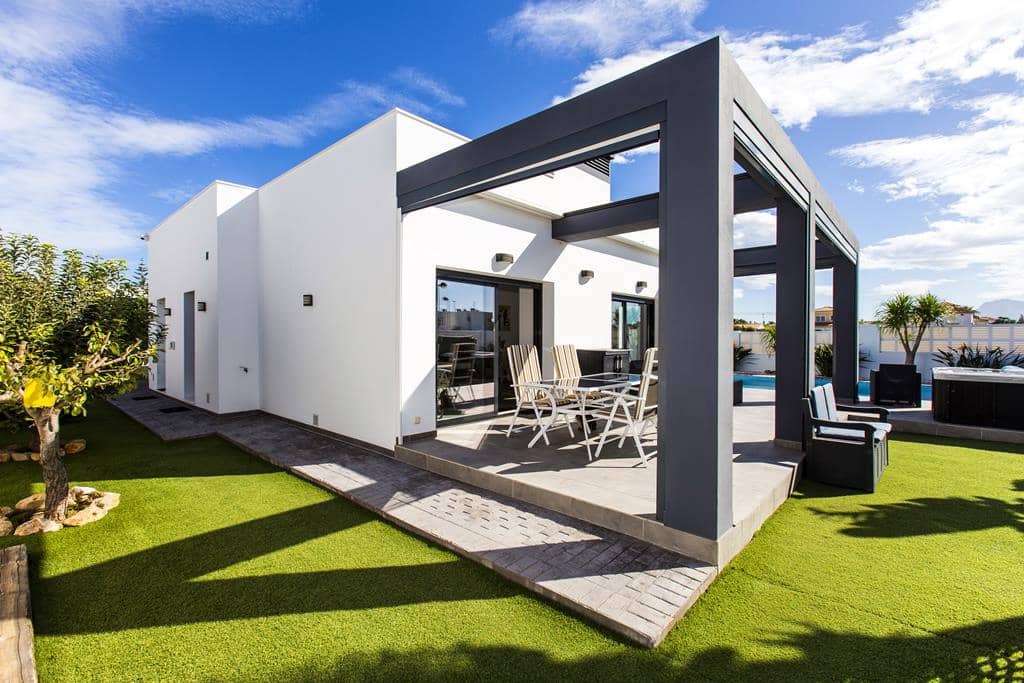 3 slaapkamer Villa te koop in El Vergel / Verger met zwembad garage - € 675.000 (Ref: 8598836)