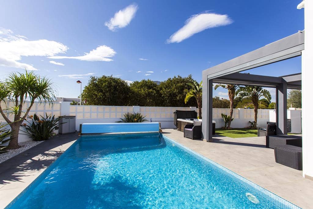 3 slaapkamer Villa te koop in El Vergel / Verger met zwembad garage - € 675.000 (Ref: 8598836)