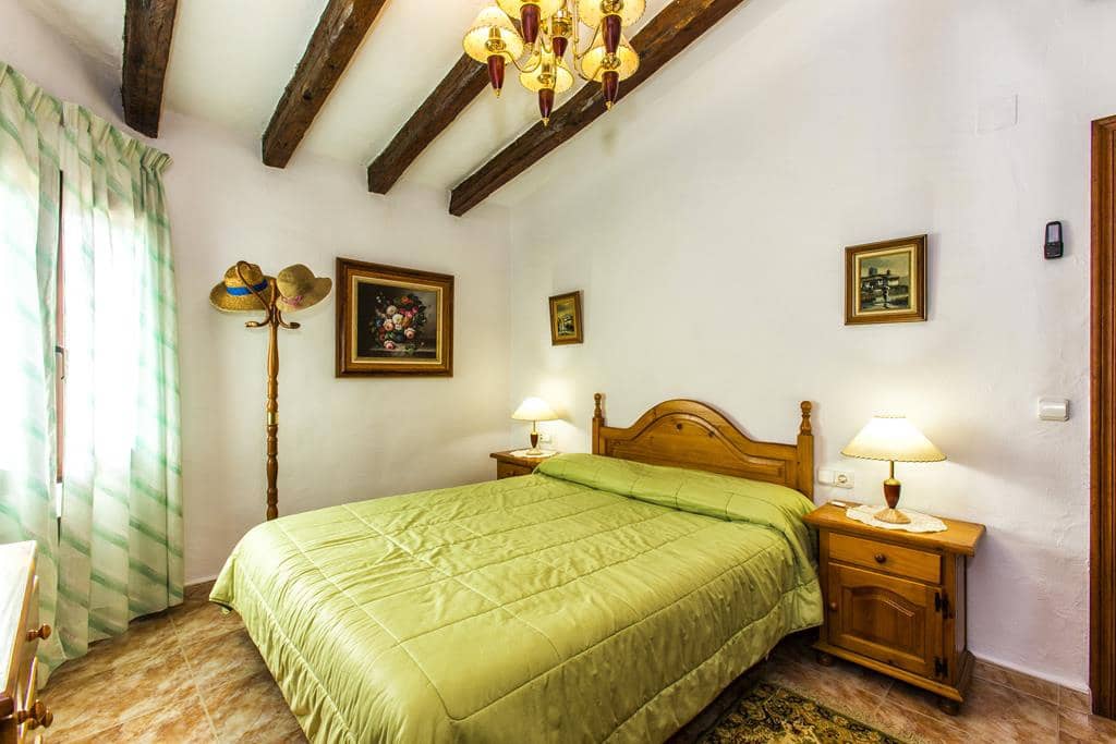 3 bedroom Villa for sale in Denia with pool garage - € 580,000 (Ref: 8621004)